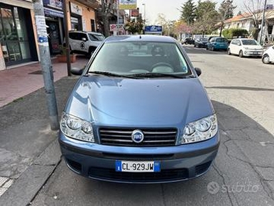 Fiat Punto 1.2i cat 3 porte EL