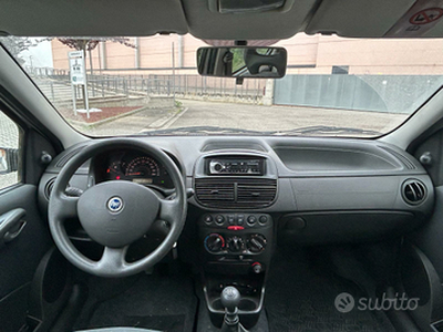 Fiat punto 2005 1200 benzina