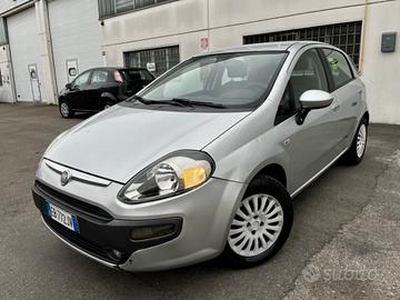 Fiat Punto evo 1.4benz 2010 121.000km per neopaten