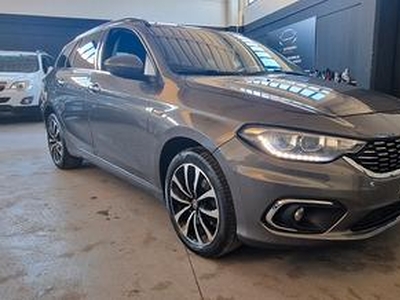 Fiat Tipo 1.6 Mjt SS DCT 5 porte Easy