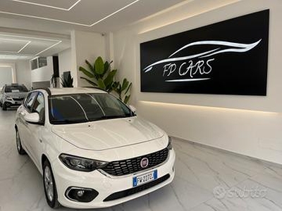 Fiat tipo station wagon lounge