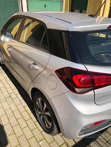 HYUNDAI i20 2ª serie - 2019