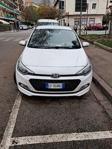 HYUNDAI i20 -5p, i20 active, 55kw/75cv