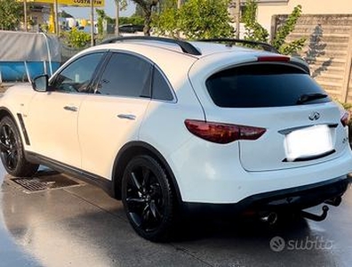 Infiniti qx70 s 3.0d