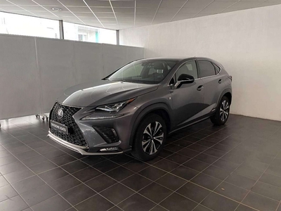 Lexus NX 300 h 145 kW