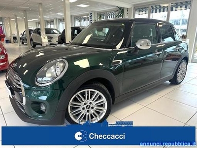 Mini Cooper D 1.5 Cooper D 5 porte Prato