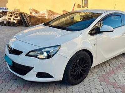 Opel Astra GTC 1.4 t ecotec Cosmo s&s 120cv