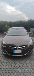 Opel Astra J 1.4 benzina GPL