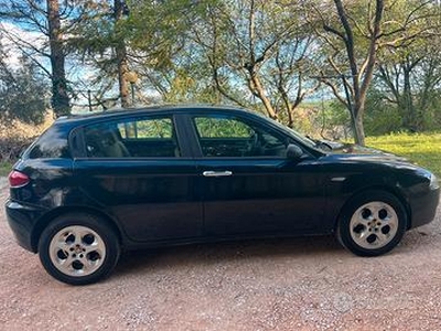 Vendo alfa romeo 147