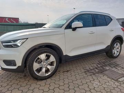 Volvo xc40 2.0tdi 150cv - awd