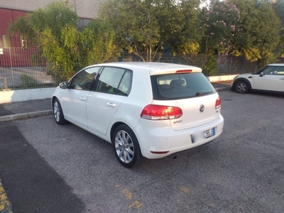 2012 VOLKSWAGEN Golf