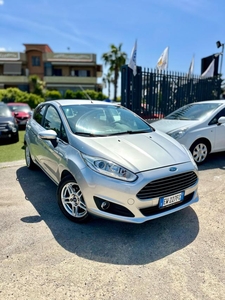 2014 FORD Fiesta