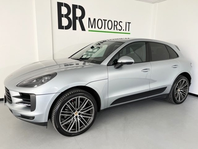 2019 PORSCHE Macan