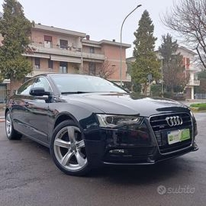 AUDI A5 SPB 2.0 quattro