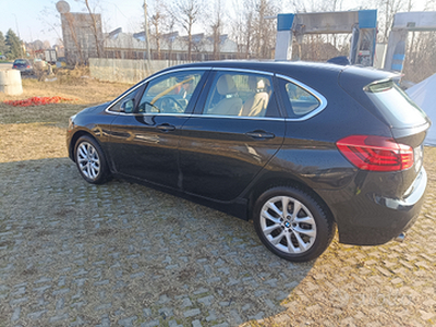 BMW 216d Active tourer