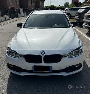 BMW 318d Touring automatica 10/2018 62.000 km