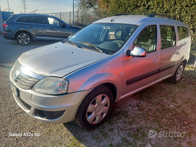 Dacia Logan 1.6 benzina-gpl 7posti