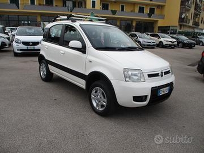 Fiat panda 1.3 mjet climbing 4x4 gancio traino