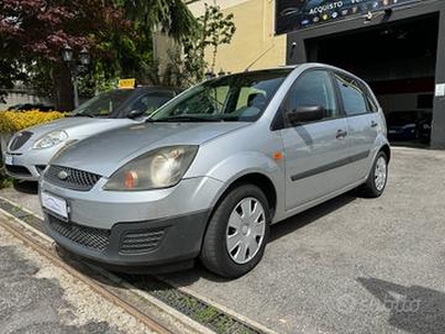 Ford Fiesta 1.2 16V 5p. Ghia