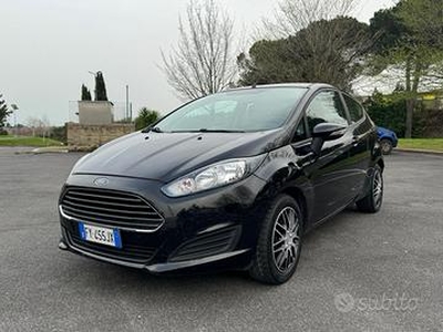 Ford Fiesta 6° Black&White edition Anno 2015