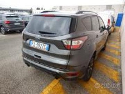 FORD Kuga 1.5 TDCI 120 CV S&S 2WD ST-Line *Navi,