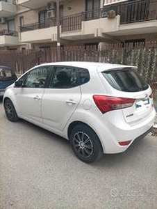 HYUNDAI ix20 - 2013