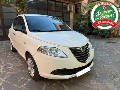 Lancia ypsilon 1.3mjt 95cv-2014 unica proprietaria