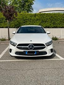 Mercedes-Benz A250 EQ POWER