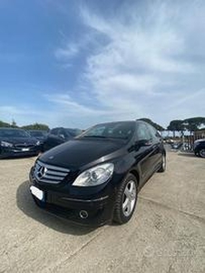 MERCEDES-BENZ B 200 2.0cc 193cv 