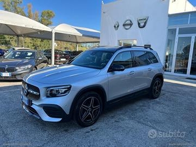 MERCEDES-BENZ GLB 200 d Automatic Premium