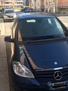 MERCEDES Classe A 2011 - CAMBIO AUTOMATICO