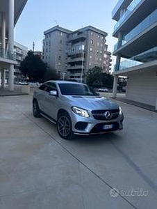 Mercedes E350 Coupe'