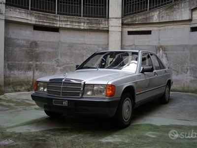 Mercedes W201 190 CRS
