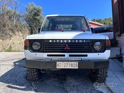 MITSUBISHI Pajero ('82-'00) - 1987