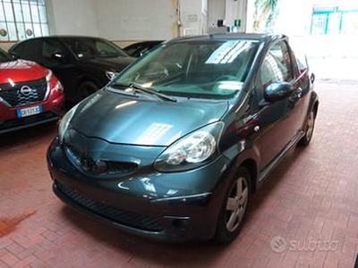 Toyota Aygo 1.0 12V VVT-i 3 porte Sol Ok Neopatent