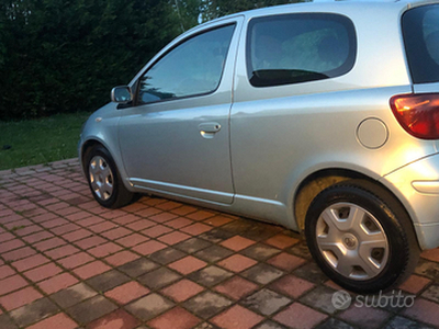 Toyota yaris 1.0