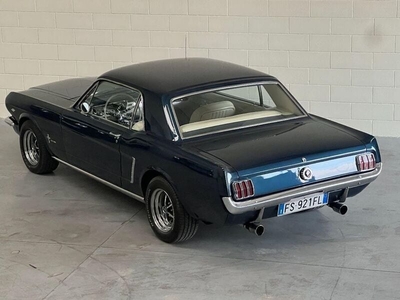 Usato 1965 Ford Mustang 4.4 Benzin 167 CV (77.000 €)