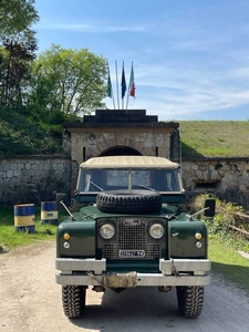 Usato 1965 Land Rover 88 2.3 Benzin 68 CV (15.000 €)