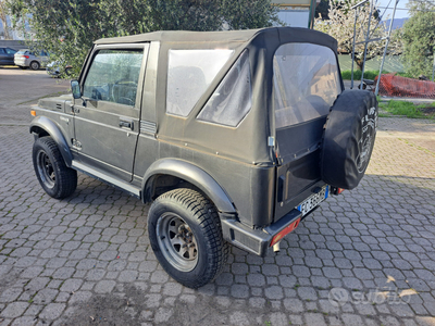Usato 1989 Suzuki Samurai 1.3 Benzin (3.200 €)