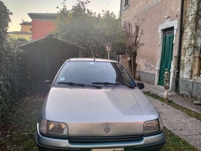 Usato 1992 Renault Clio 1.2 Benzin 54 CV (500 €)
