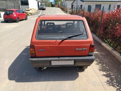 Usato 1993 Fiat Panda 1.0 Benzin 45 CV (3.000 €)