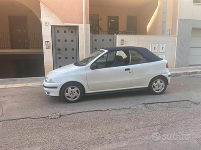 Usato 1995 Fiat Punto Cabriolet Benzin 90 CV (3.500 €)