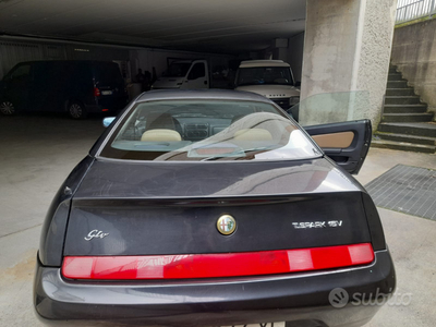 Usato 1996 Alfa Romeo 2000 2.0 Benzin 150 CV (2.950 €)