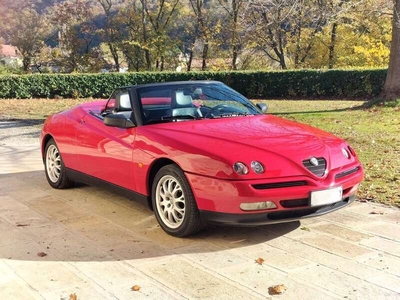 Usato 1996 Alfa Romeo Spider 2.0 Benzin 150 CV (14.500 €)