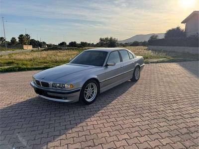 Usato 1996 BMW 725 2.5 Diesel 143 CV (9.000 €)