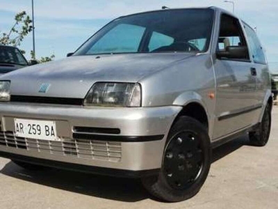Usato 1997 Fiat Cinquecento 1.1 Benzin 54 CV (1.000 €)