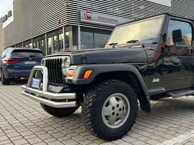 Usato 1998 Jeep Wrangler 2.5 Benzin 118 CV (13.900 €)