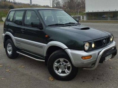 Usato 1998 Nissan Terrano 2.7 Diesel 125 CV (7.500 €)