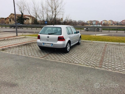 Usato 1999 VW Golf IV 1.6 Benzin 101 CV (3.500 €)