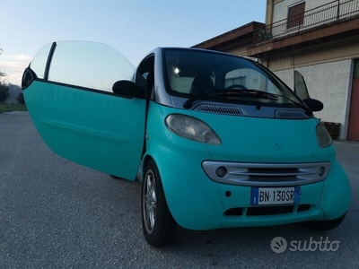 Usato 2000 Smart ForTwo Coupé 0.8 Diesel 41 CV (1.600 €)